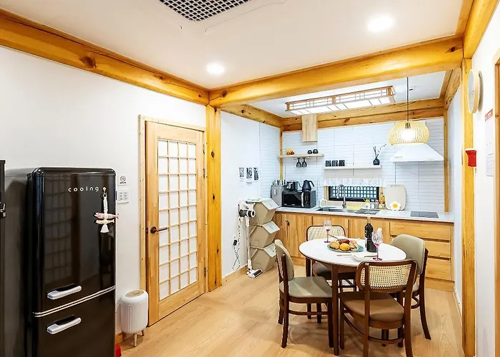 Insarang Villa *