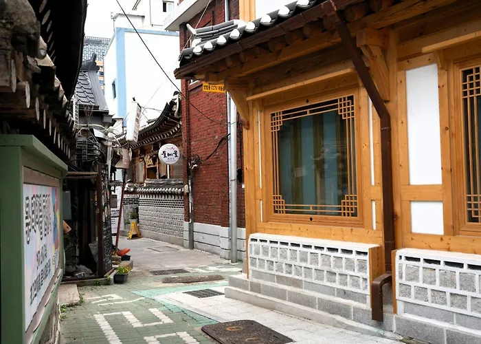 Insarang Villa